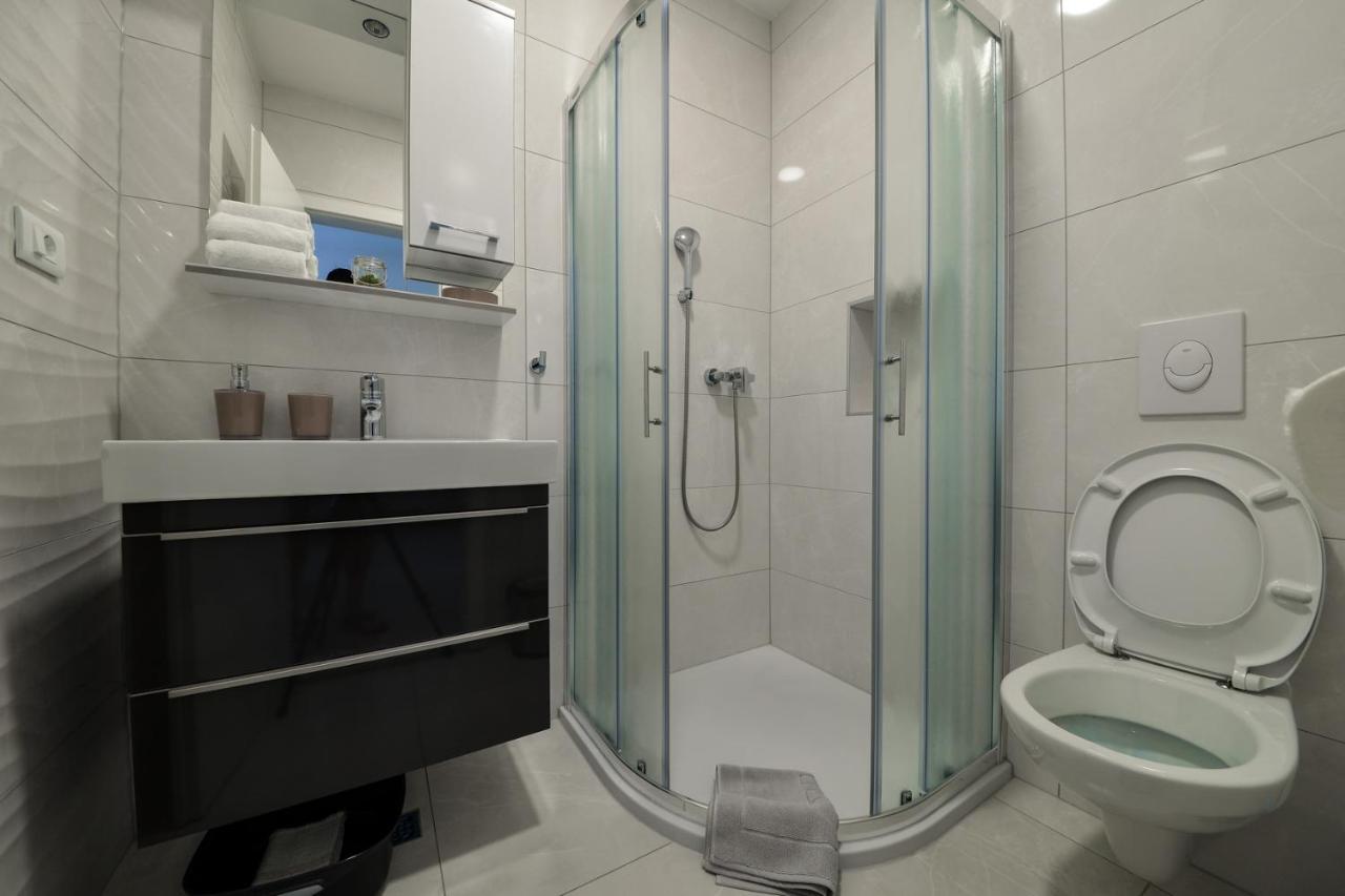 Apartmani Spiline Baška Voda Dış mekan fotoğraf
