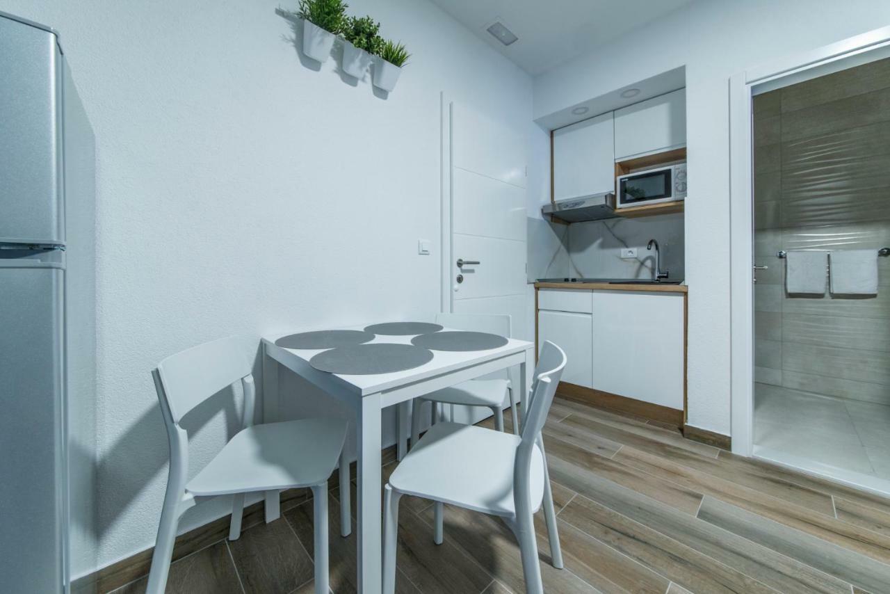 Apartmani Spiline Baška Voda Dış mekan fotoğraf