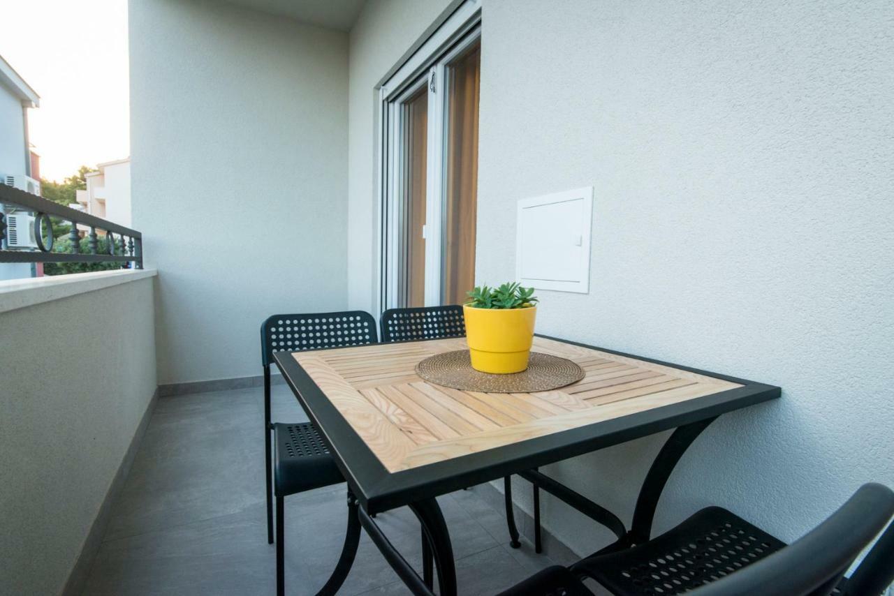Apartmani Spiline Baška Voda Dış mekan fotoğraf