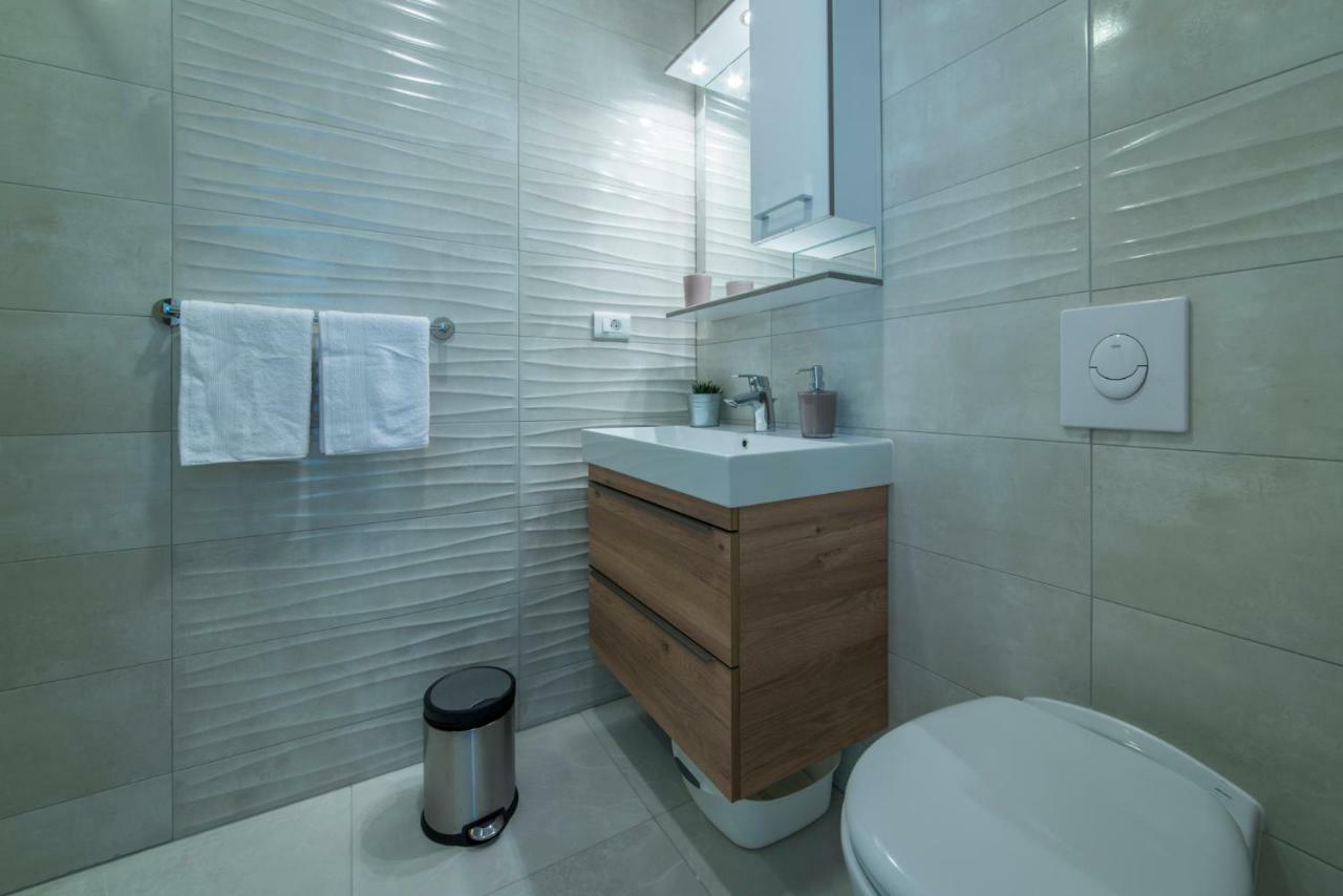 Apartmani Spiline Baška Voda Dış mekan fotoğraf